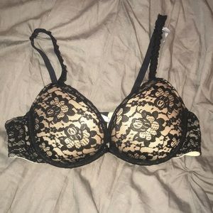 Brand new, never worn! Aerie Padded Push up bra.